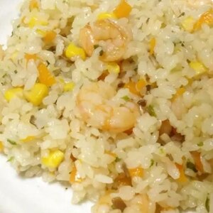 炊飯器だけで作る海老ピラフ